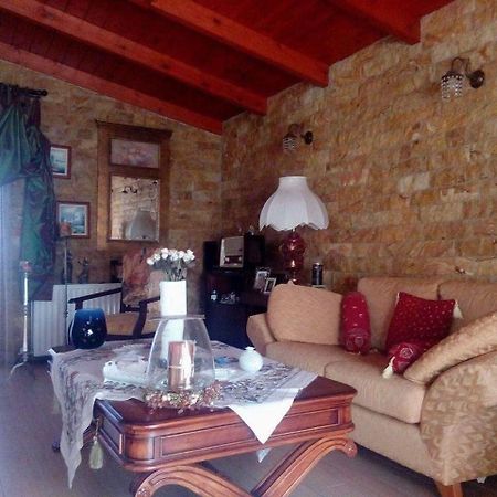 Pensjonat Spiti Me Thea Filiatra Pokój zdjęcie